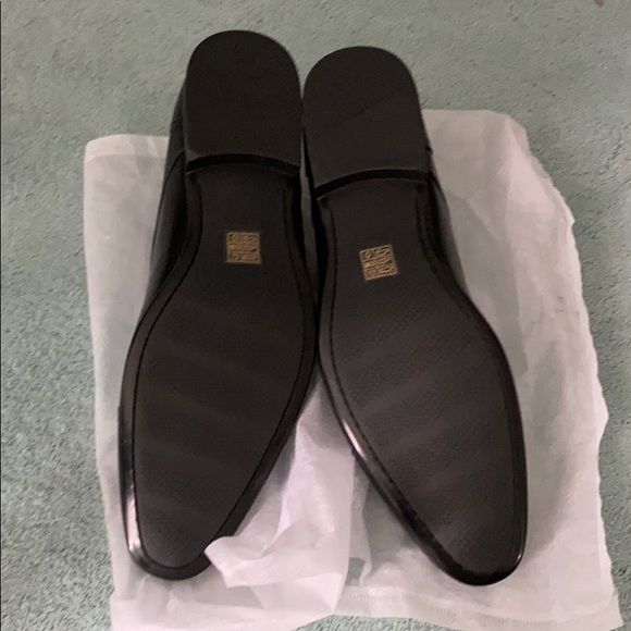 Dress shoes - Picture 2 of 2